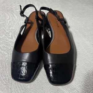 Donald J Pliner Women Size 9 Davina Black Slingback Heels